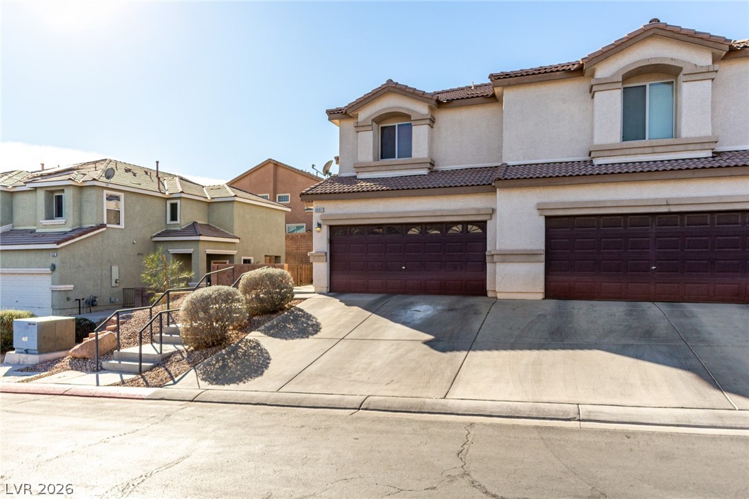 3337 Morning Amber Street