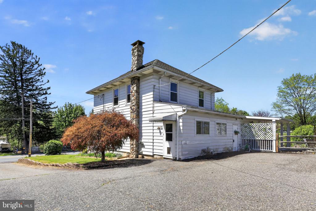 5741 BOYERTOWN PIKE