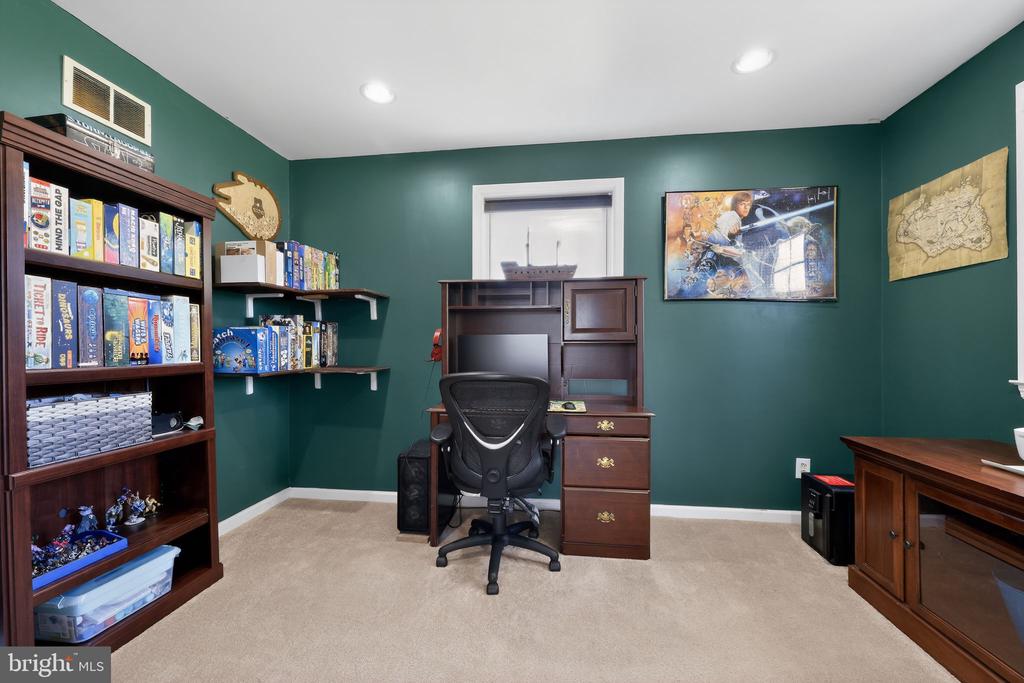 5741 BOYERTOWN PIKE