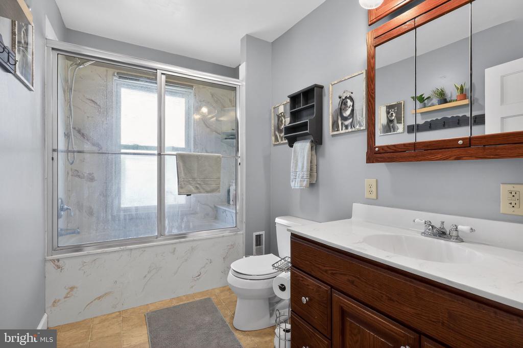 5741 BOYERTOWN PIKE