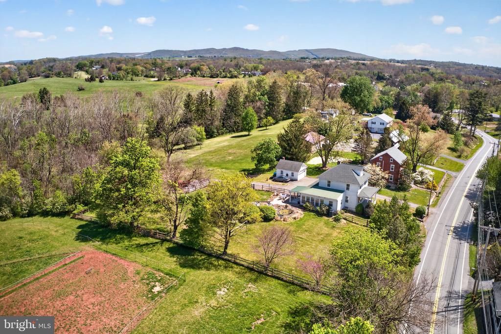 5741 BOYERTOWN PIKE