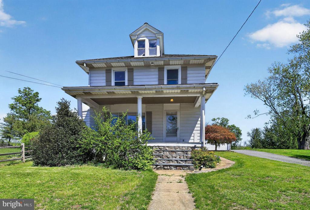 5741 BOYERTOWN PIKE