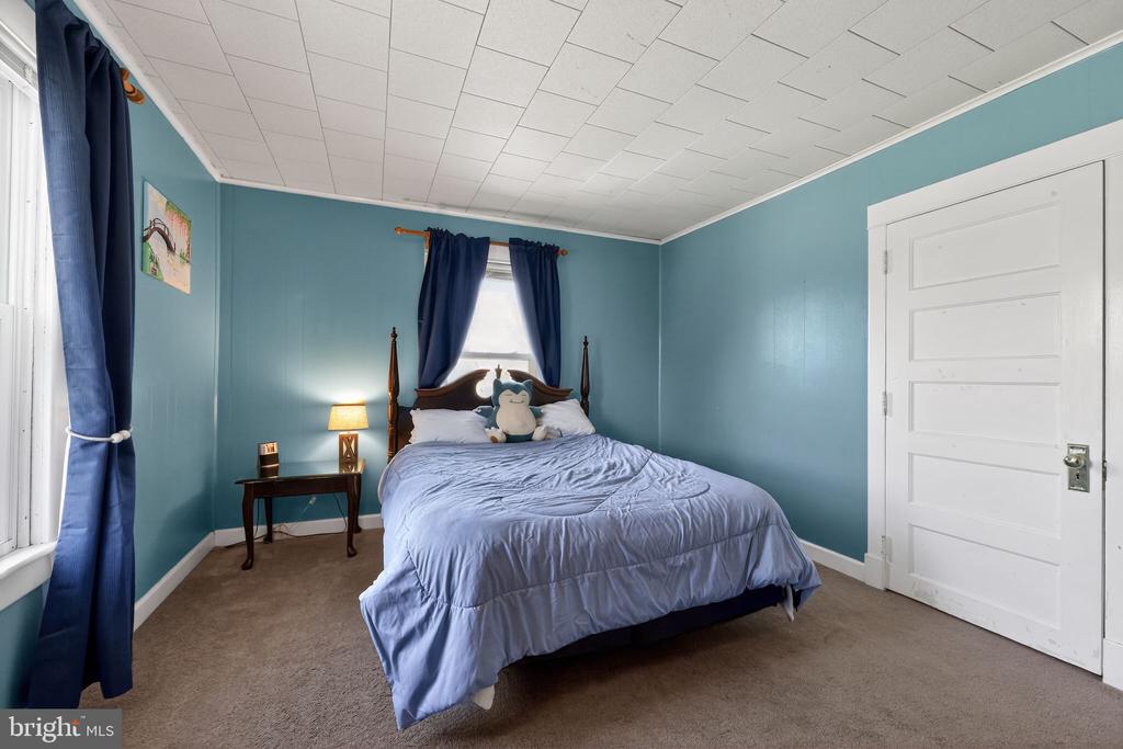 5741 BOYERTOWN PIKE