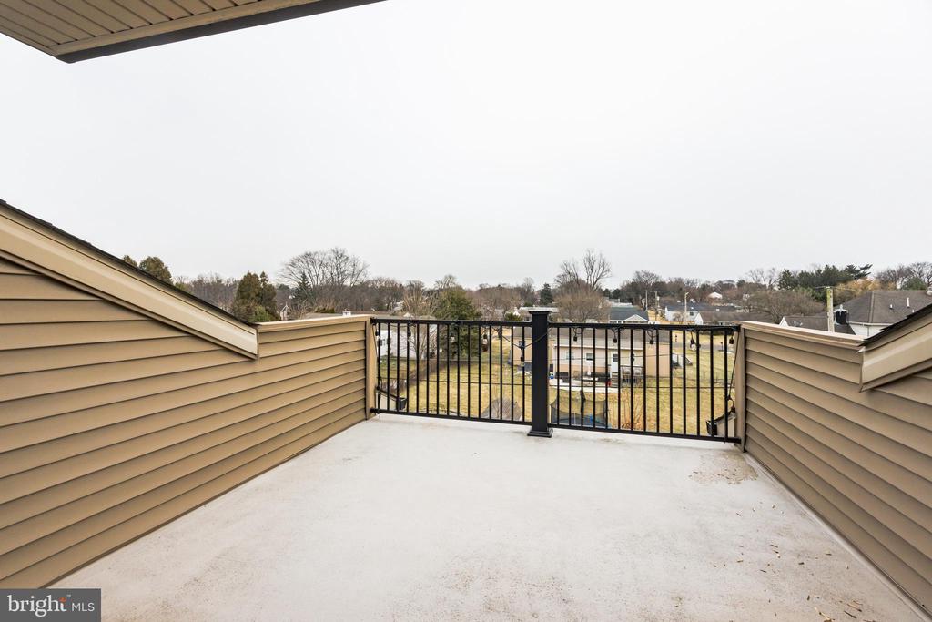 27 SIENNA PLACE