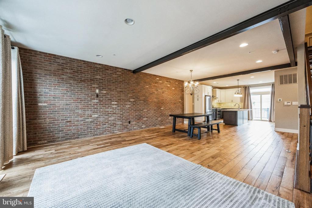 27 SIENNA PLACE