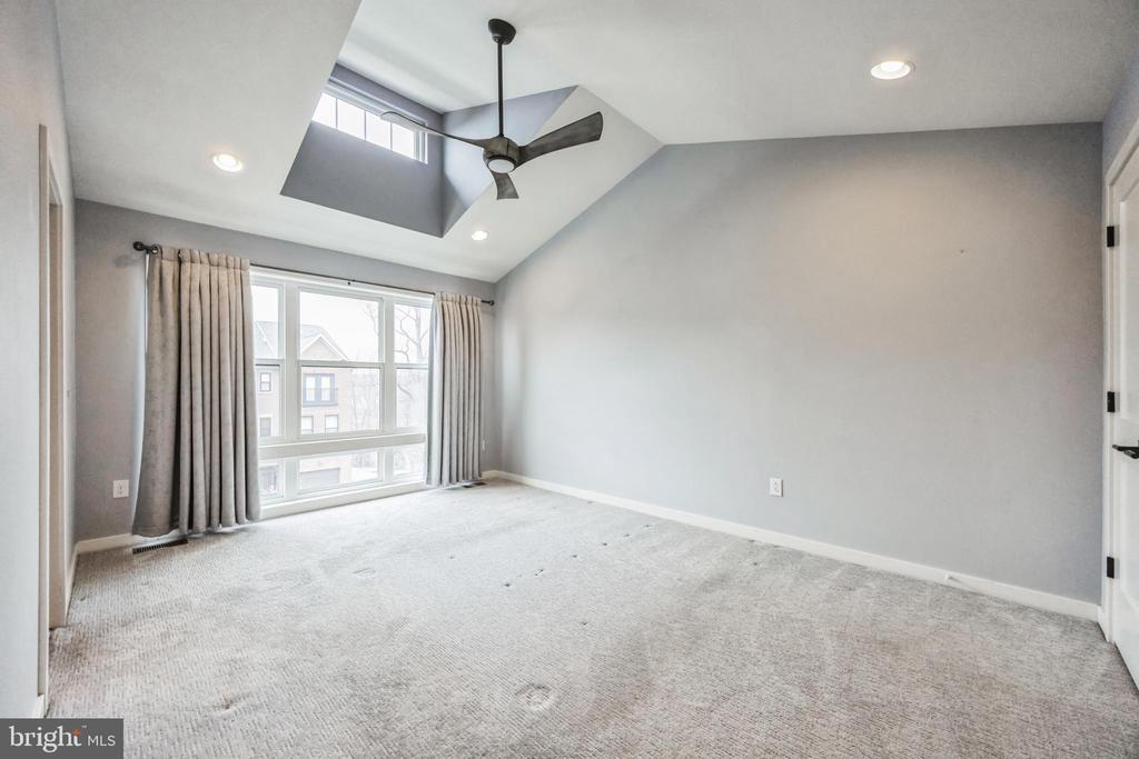27 SIENNA PLACE