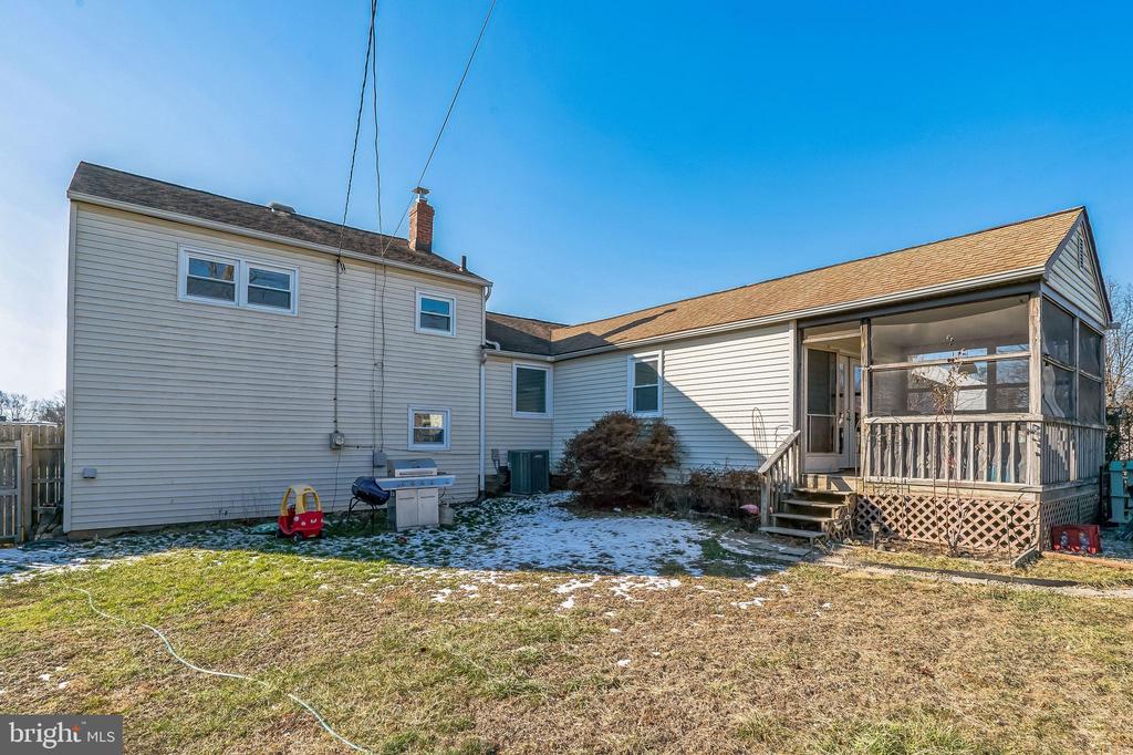 873 PINE ROAD