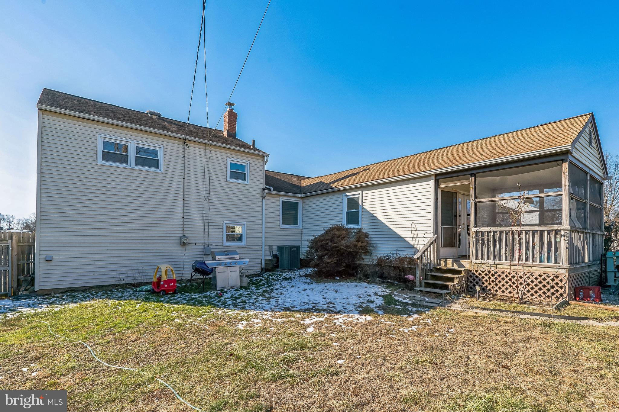 873 PINE ROAD