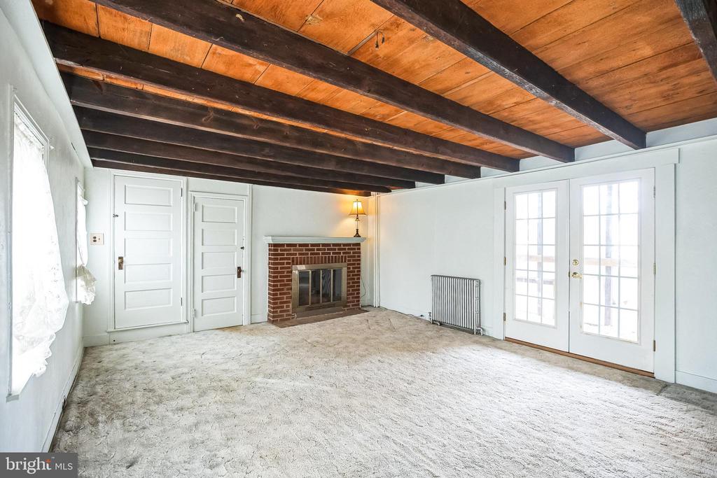 255 RICH HILL ROAD