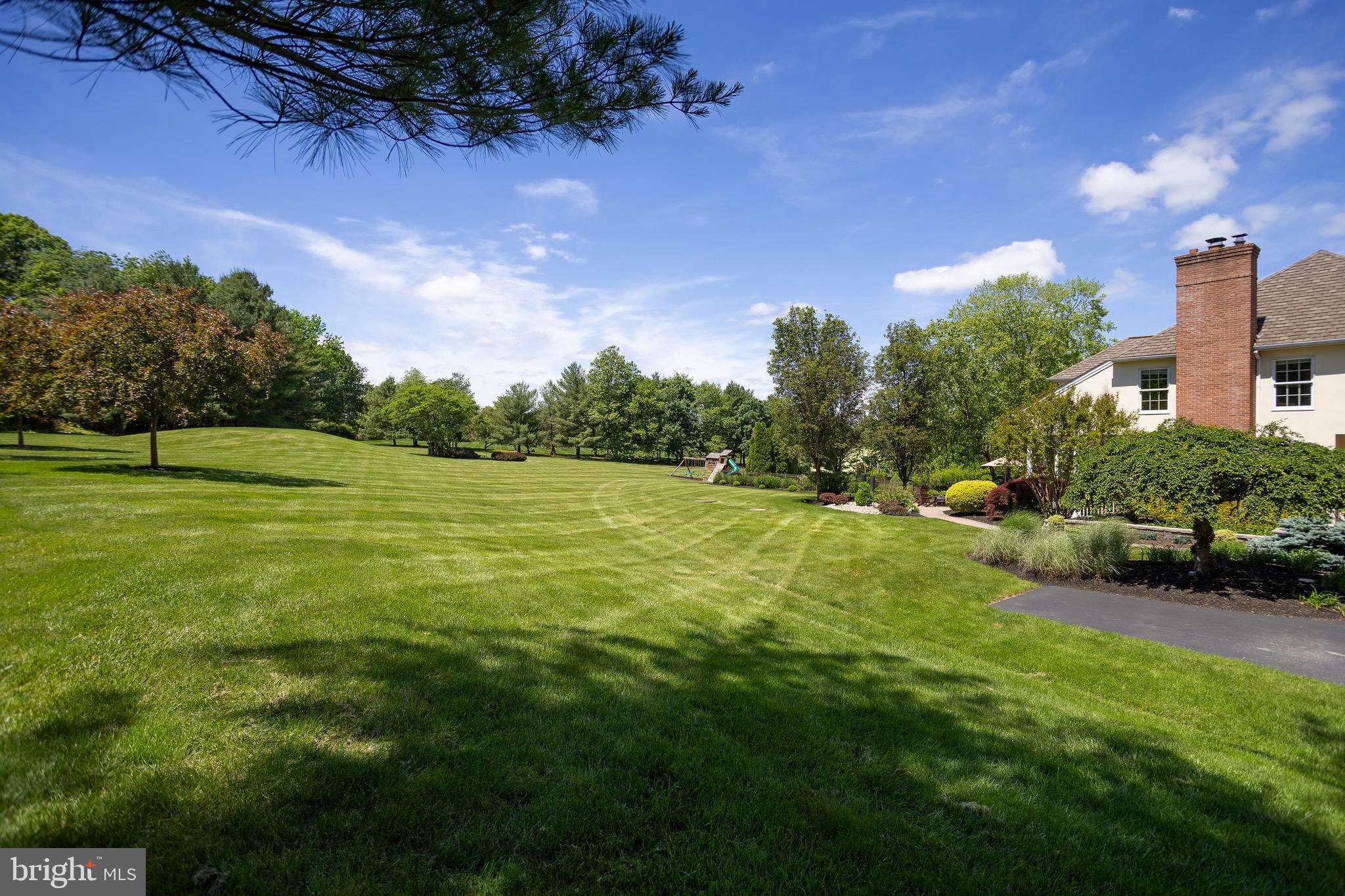 9 GREENBRIAR CIRCLE