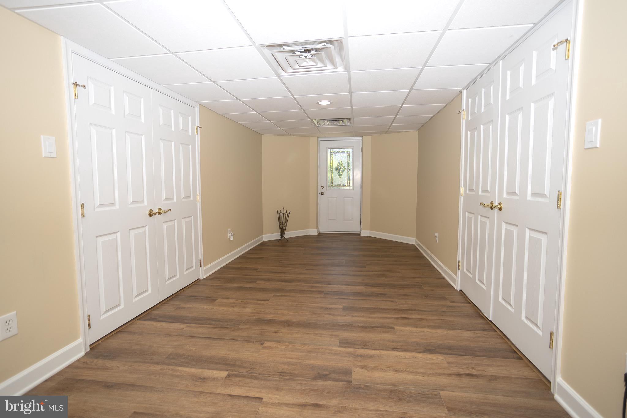 9 GREENBRIAR CIRCLE