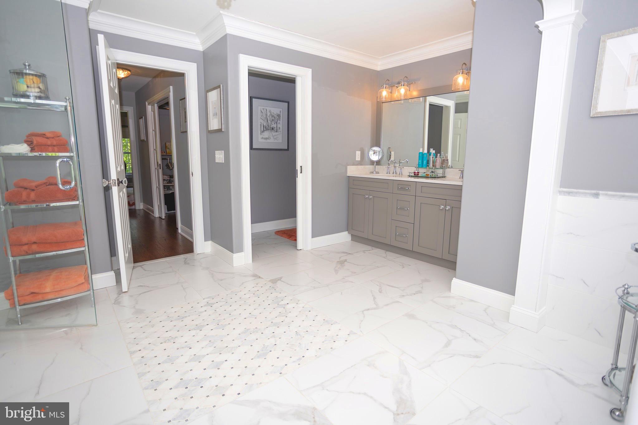 9 GREENBRIAR CIRCLE