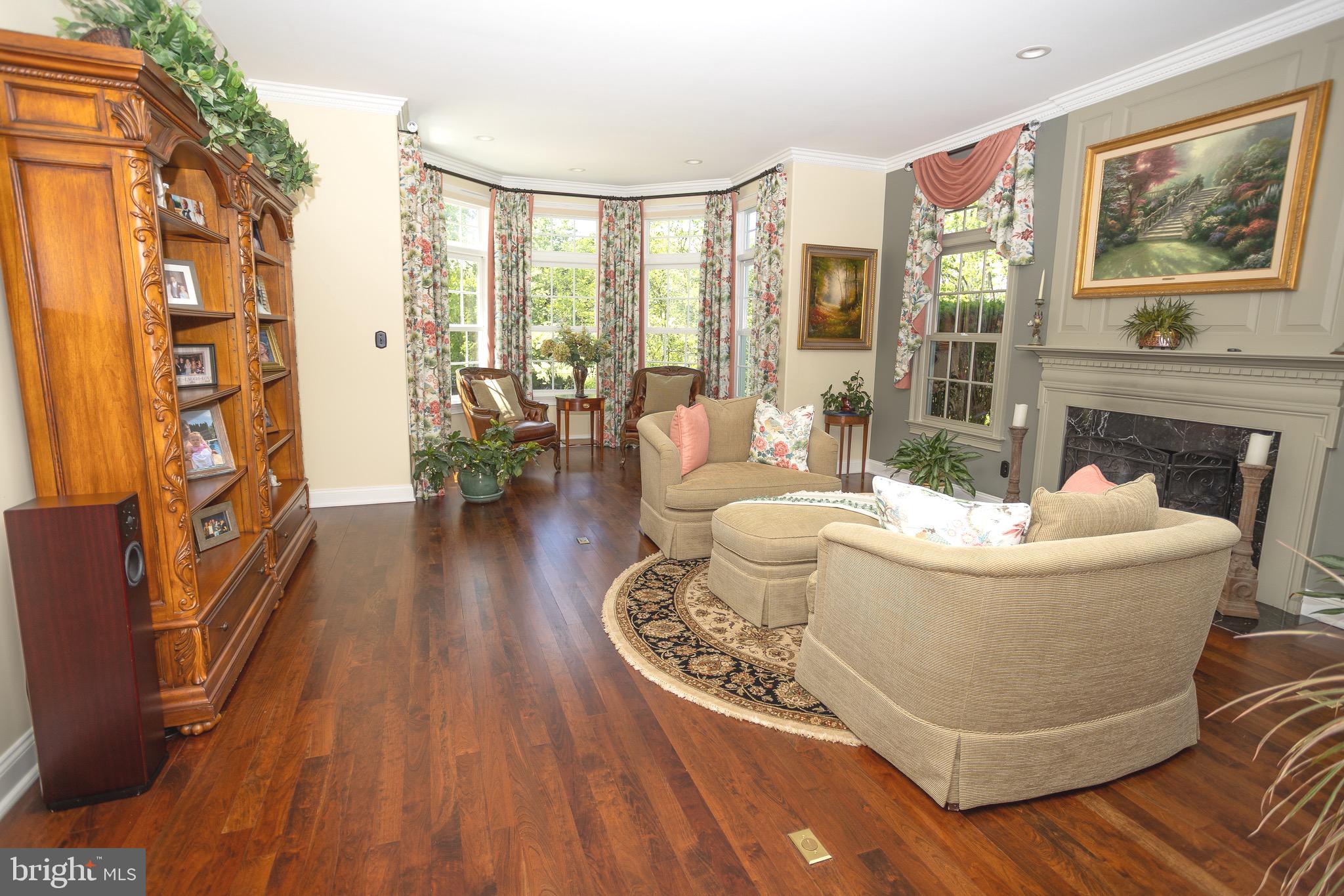9 GREENBRIAR CIRCLE