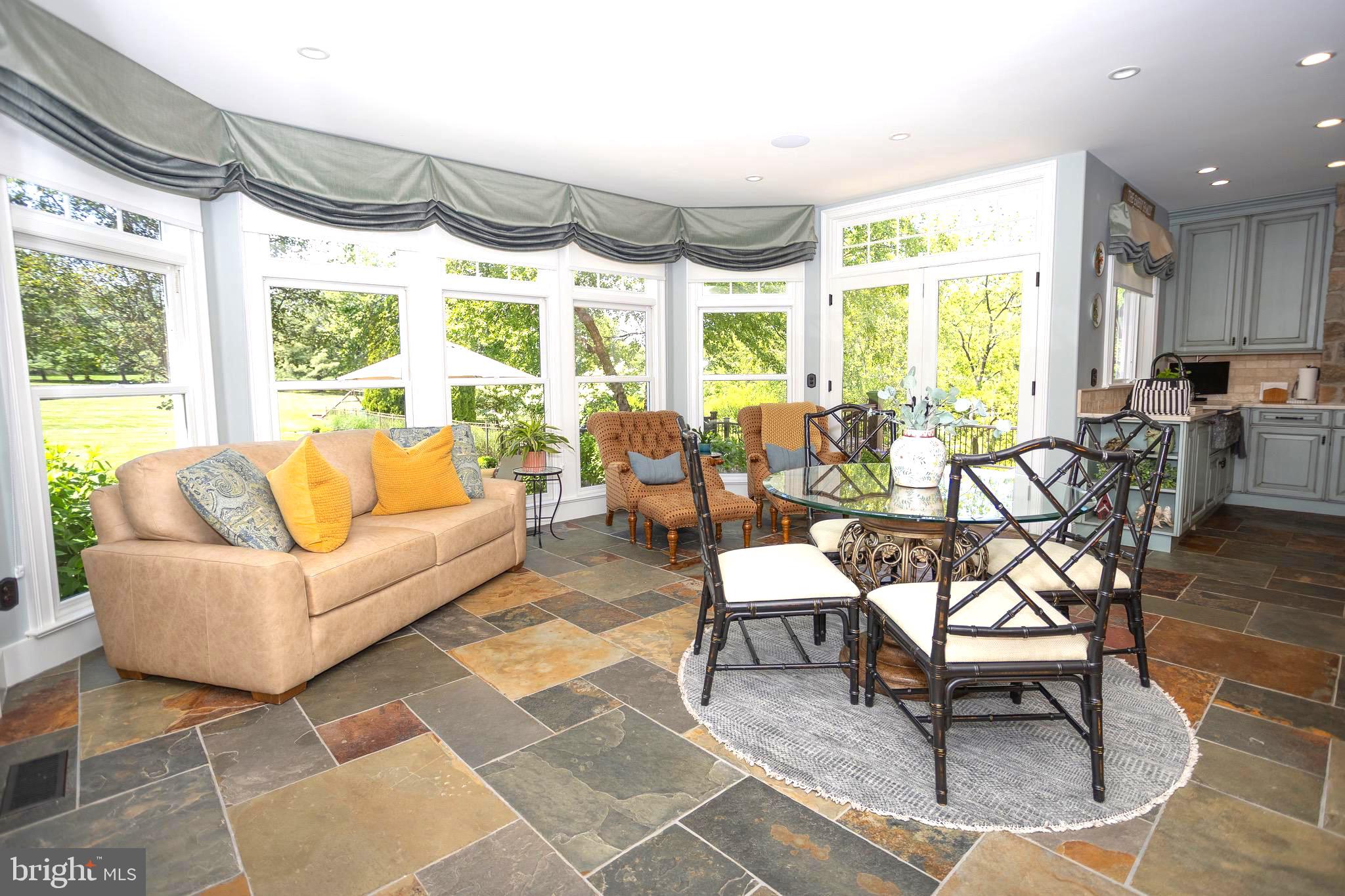 9 GREENBRIAR CIRCLE