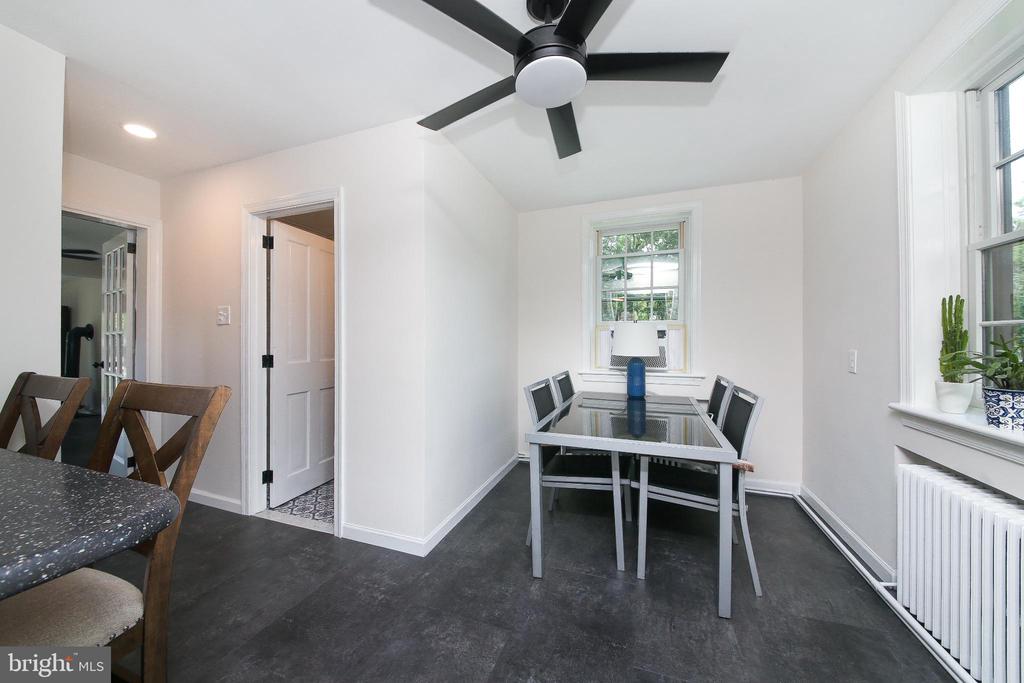 4964 POINT PLEASANT PIKE