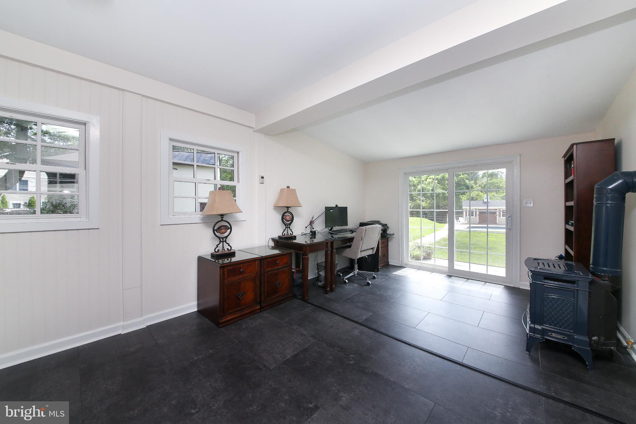 4964 POINT PLEASANT PIKE