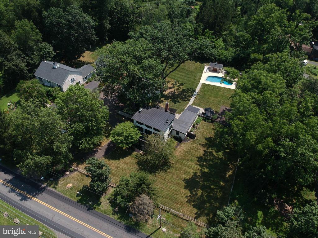 4964 POINT PLEASANT PIKE