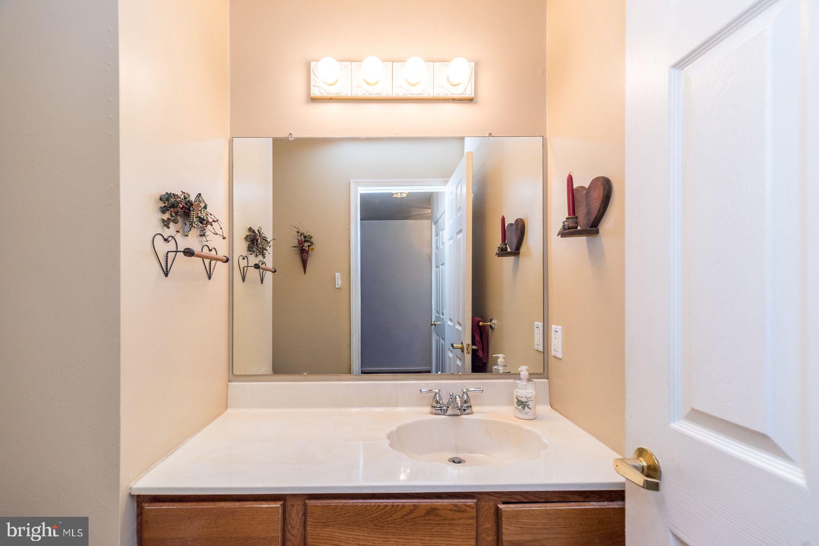 2402 DOGLEG DRIVE
