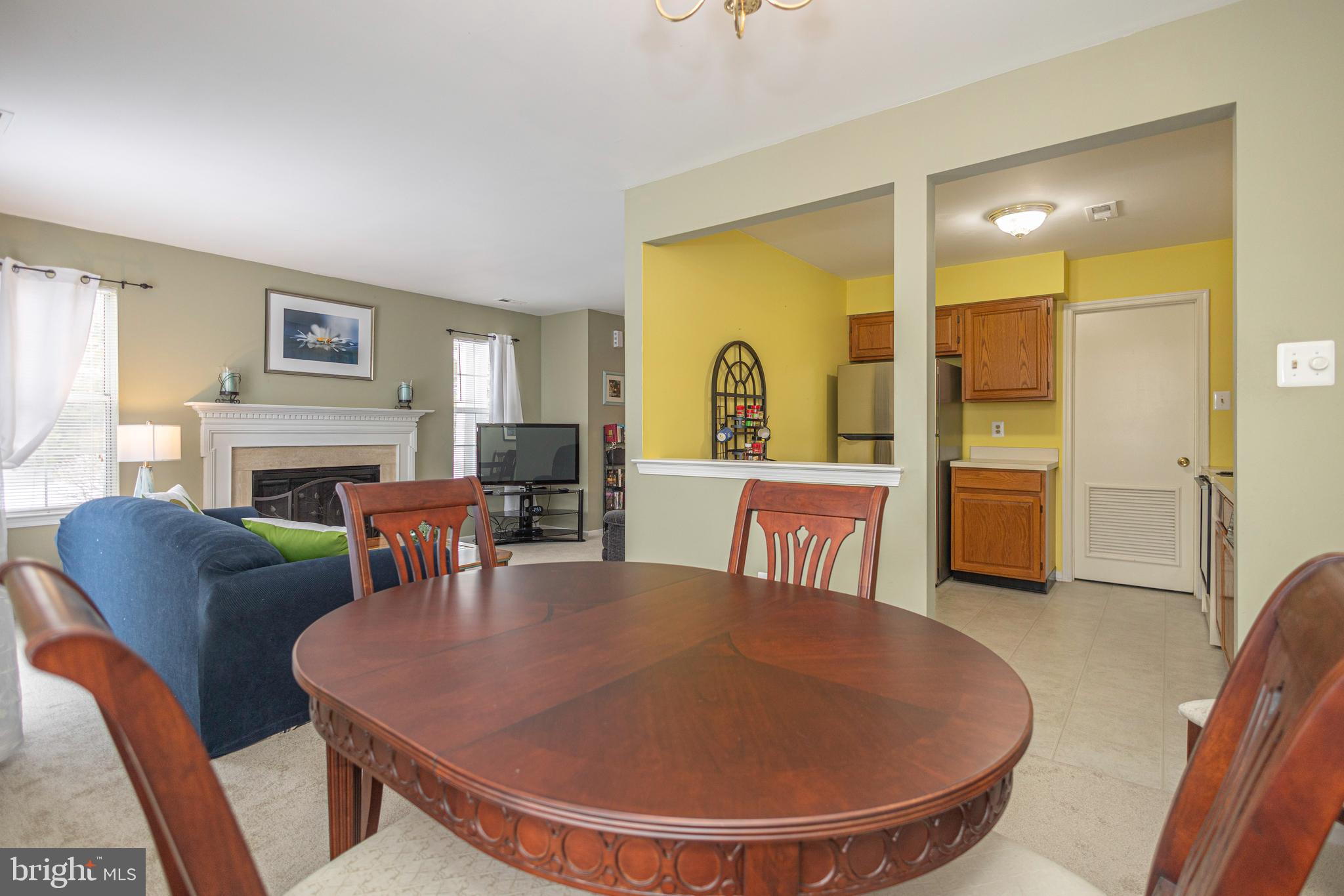 512 MEWS DRIVE