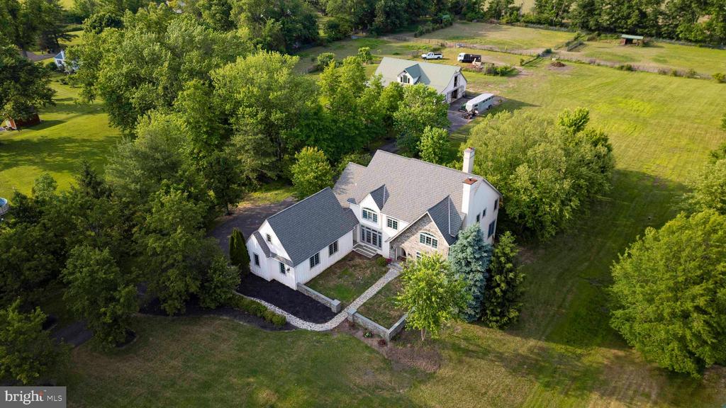 265 WALTER ROAD