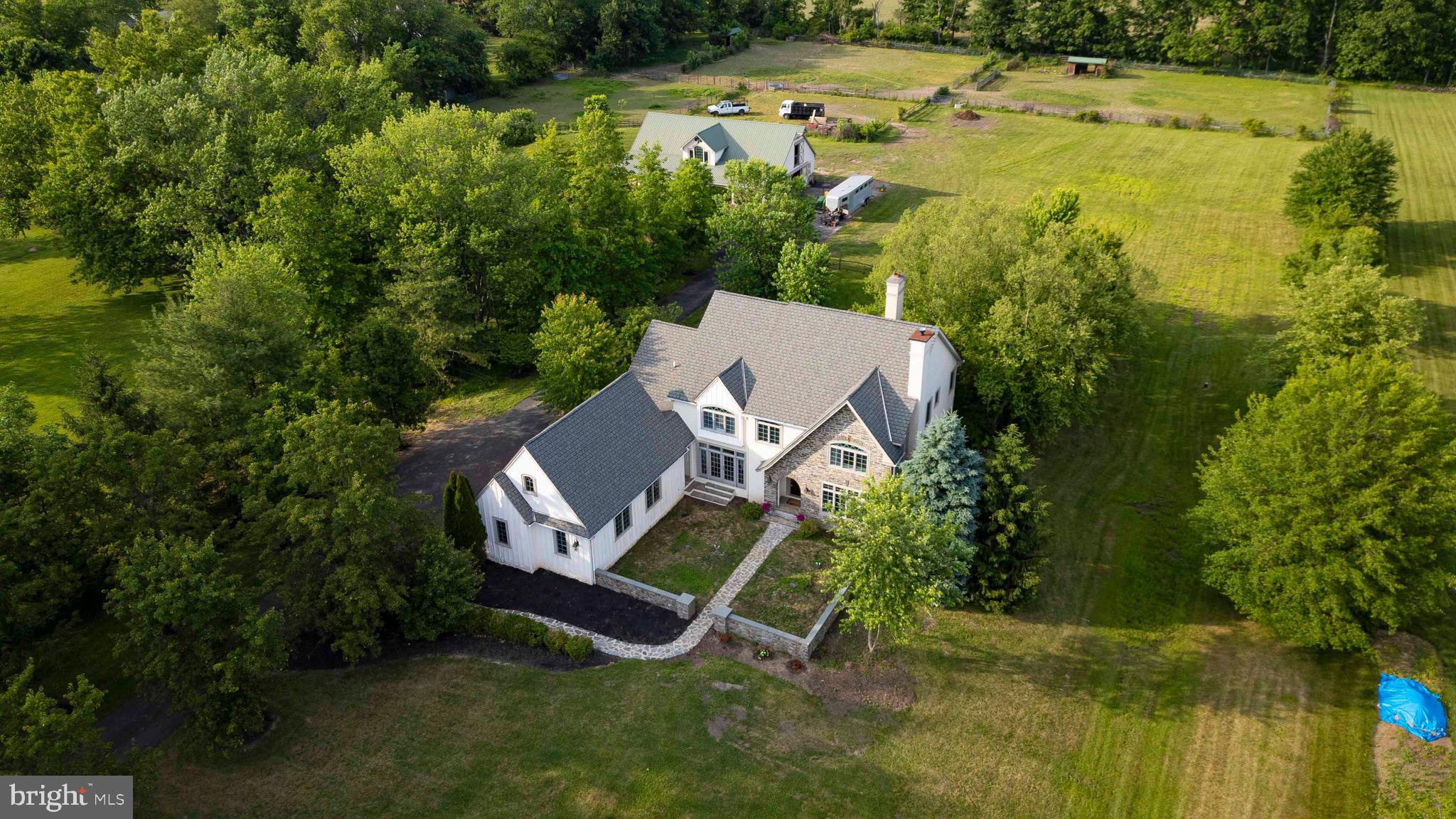 265 WALTER ROAD