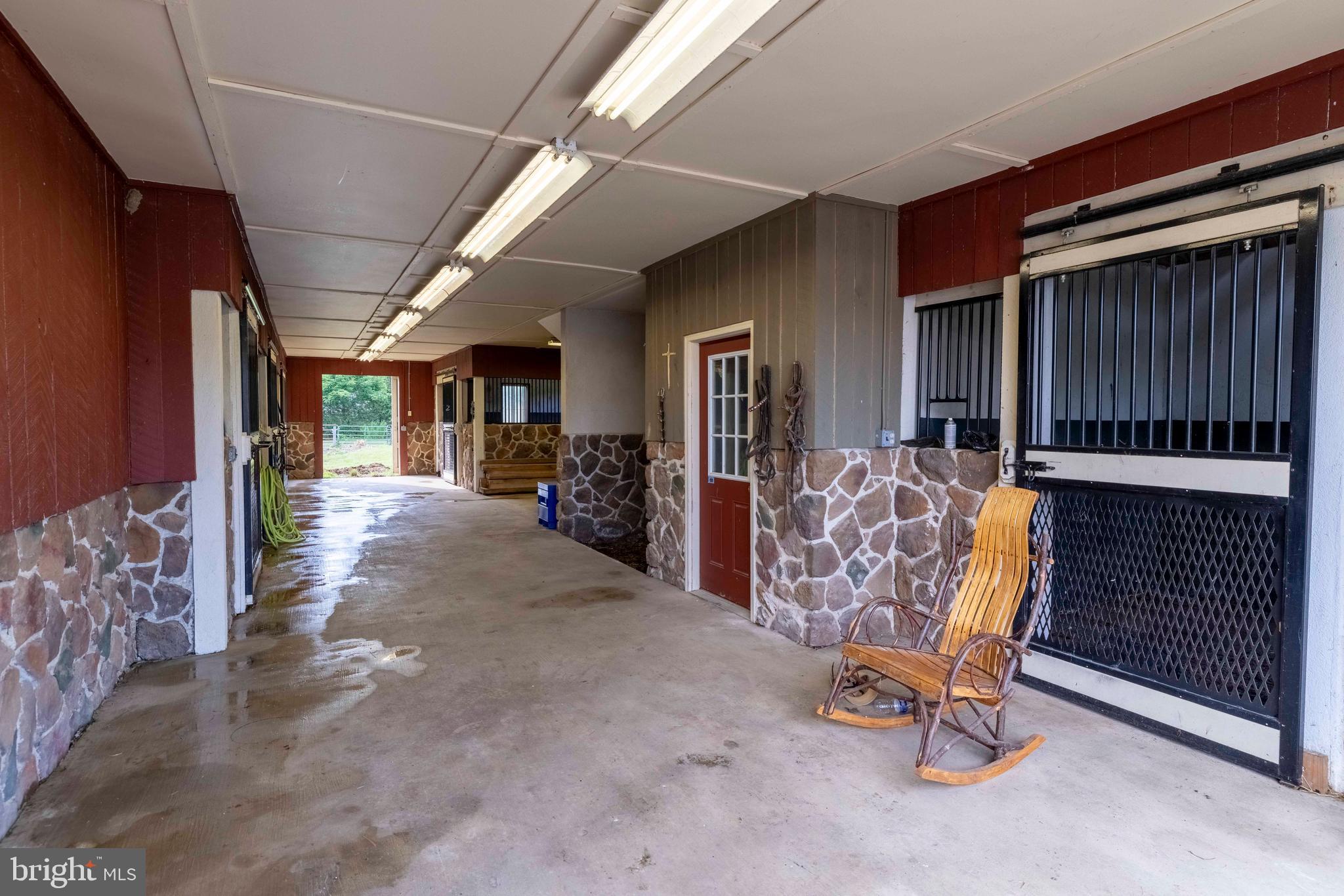 265 WALTER ROAD