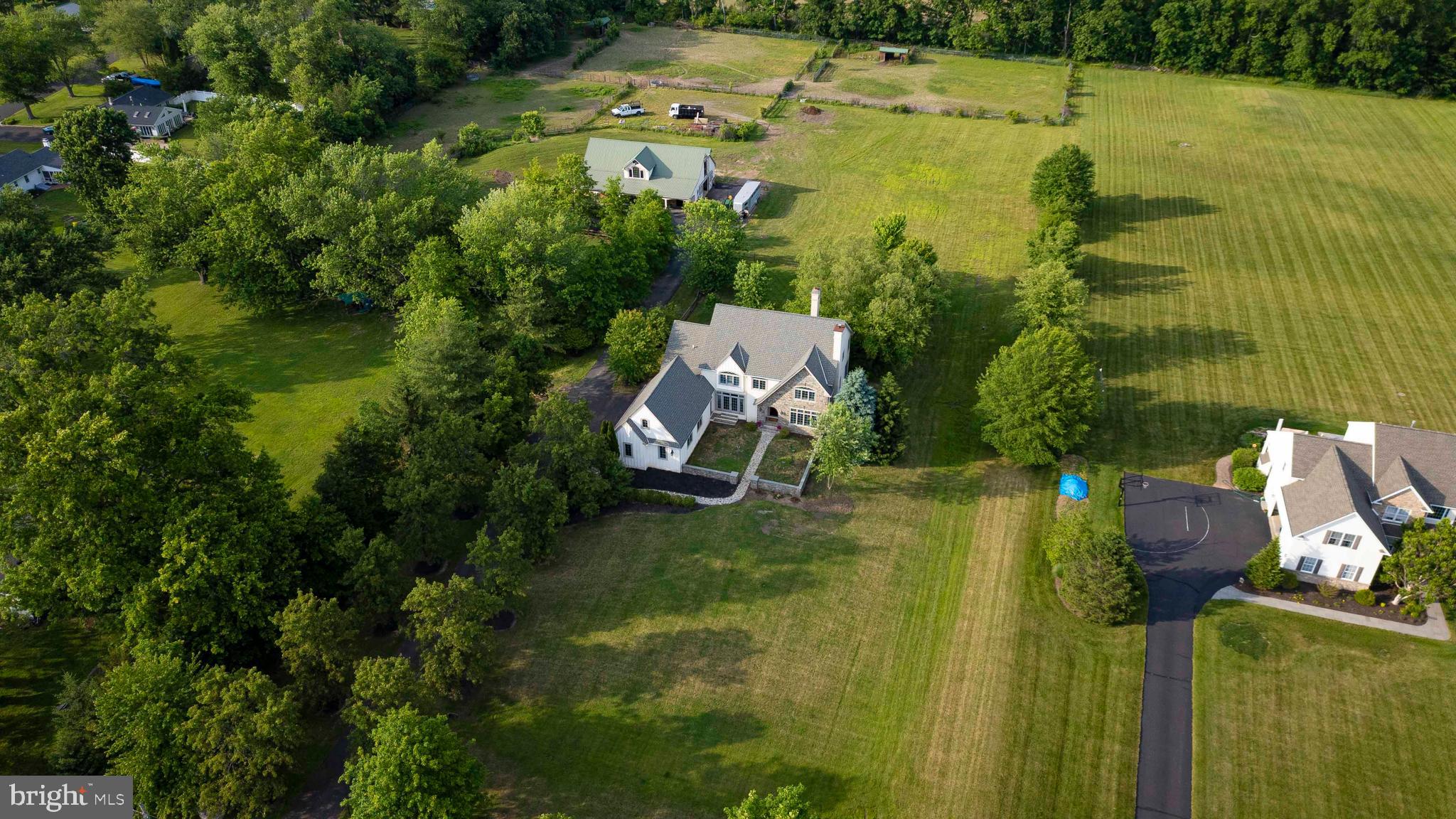 265 WALTER ROAD