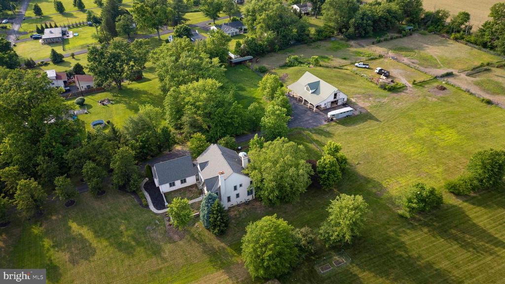 265 WALTER ROAD