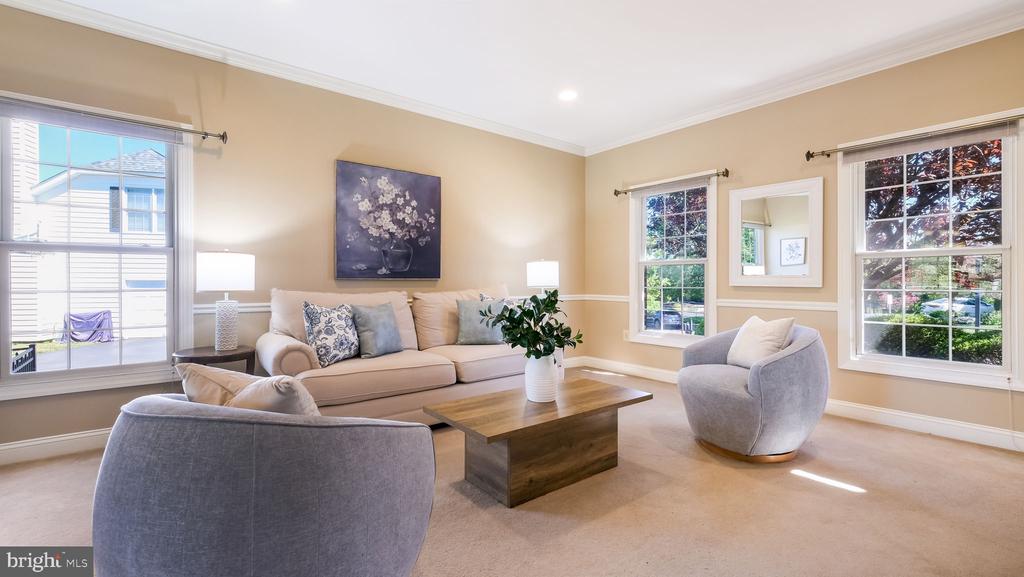 401 BENS RUN COURT