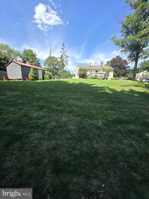 22 ELM TERRACE