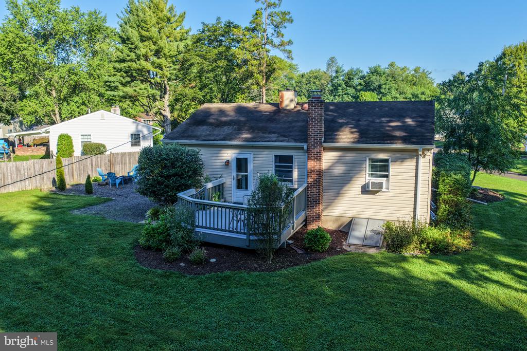 22 ELM TERRACE