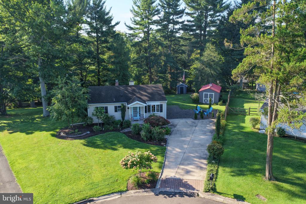 22 ELM TERRACE