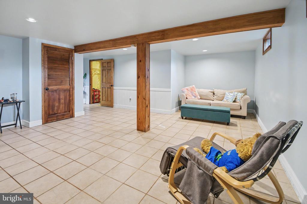 22 ELM TERRACE