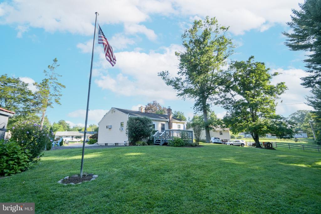 22 ELM TERRACE