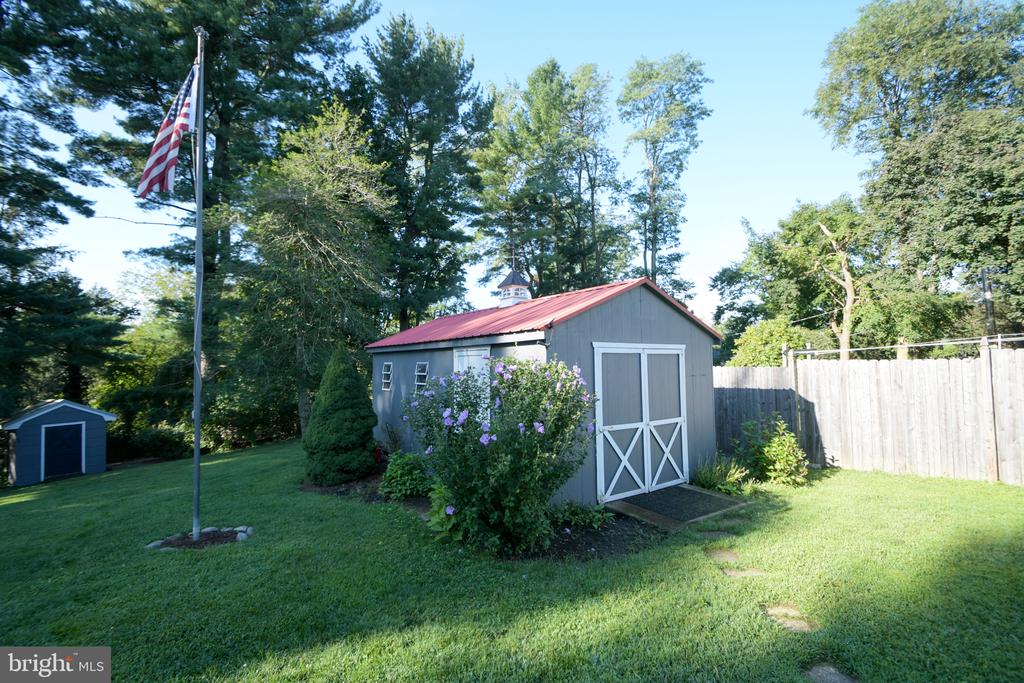 22 ELM TERRACE