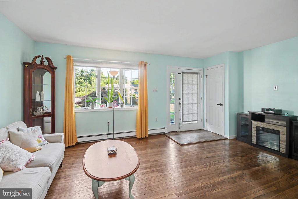 22 ELM TERRACE