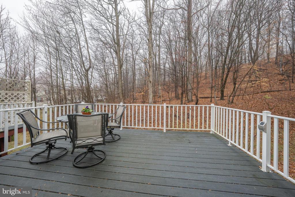 111 LONGWOOD COURT
