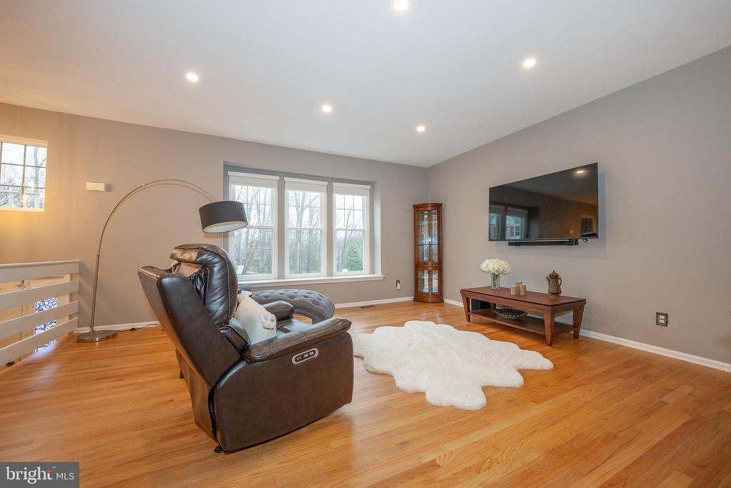 111 LONGWOOD COURT