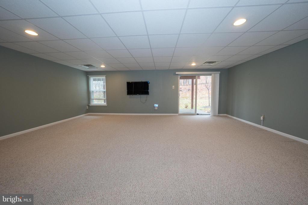 111 LONGWOOD COURT