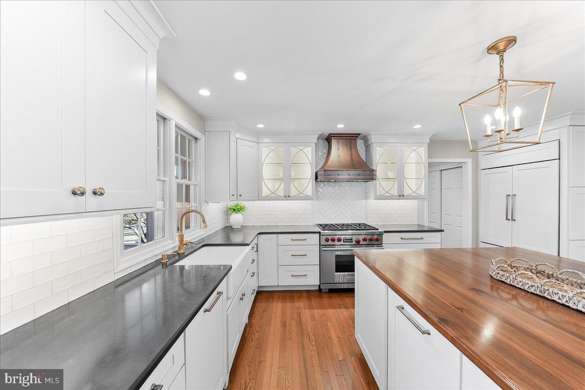 345 COUNTRY LANE