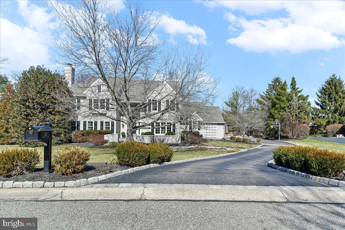 345 COUNTRY LANE