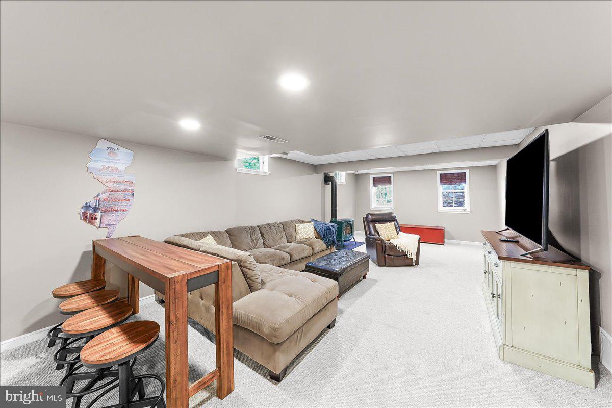 345 COUNTRY LANE
