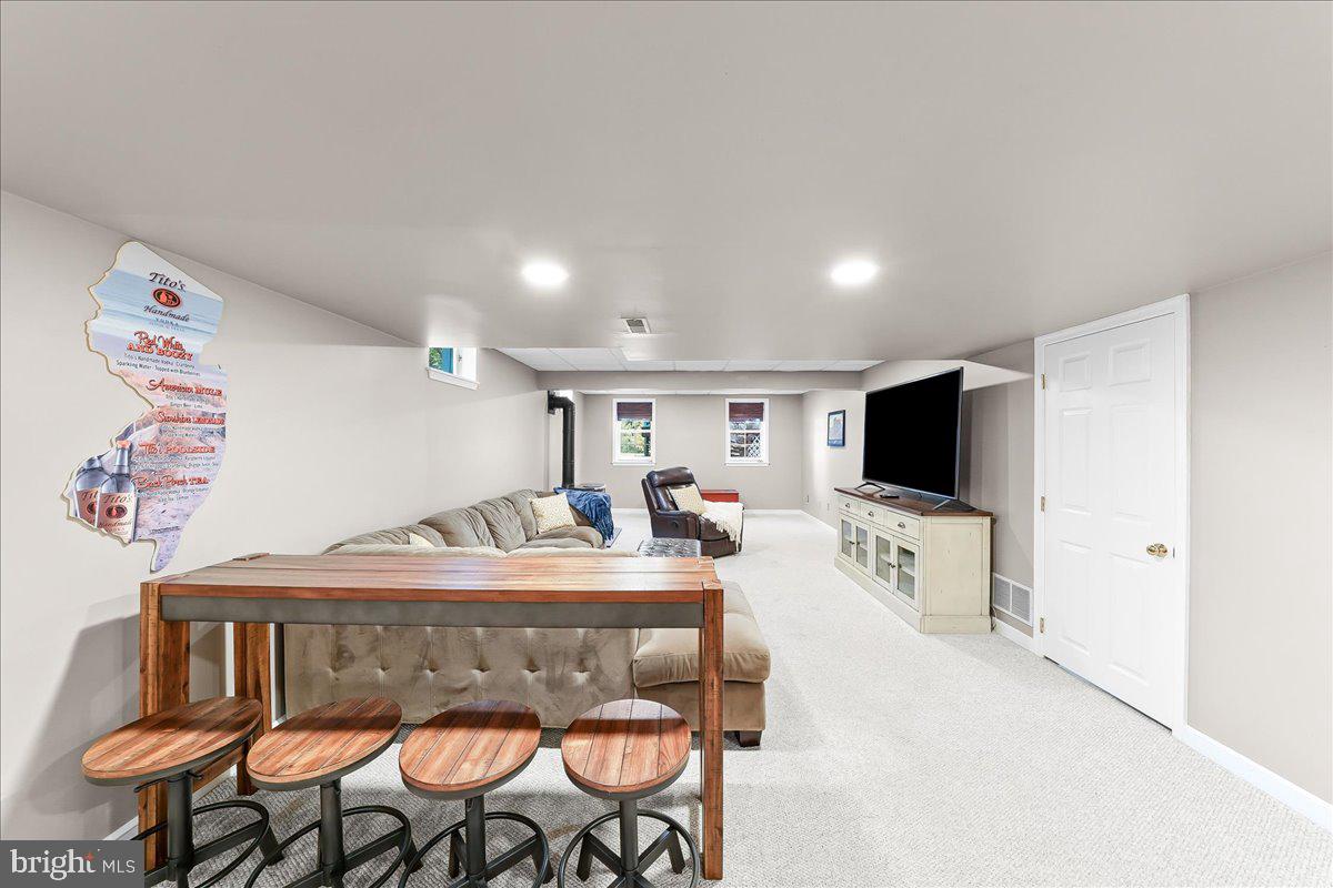345 COUNTRY LANE