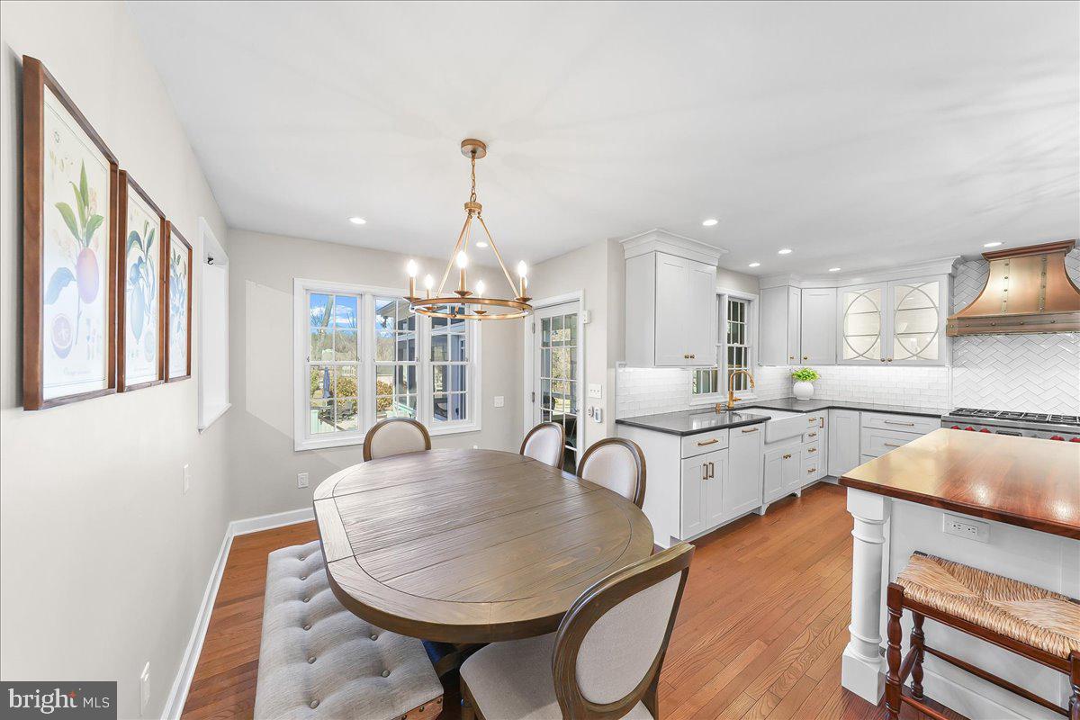 345 COUNTRY LANE
