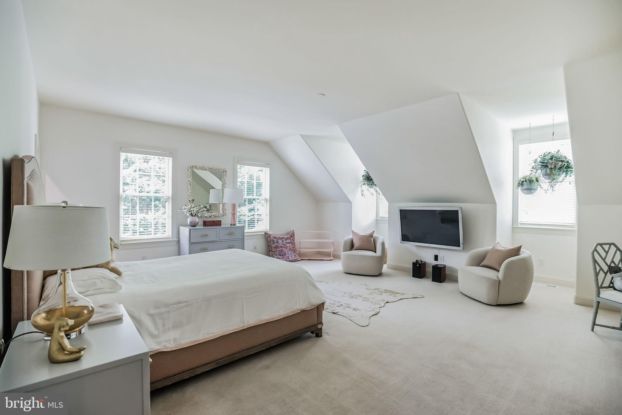 129 BROOKE FARM ROAD