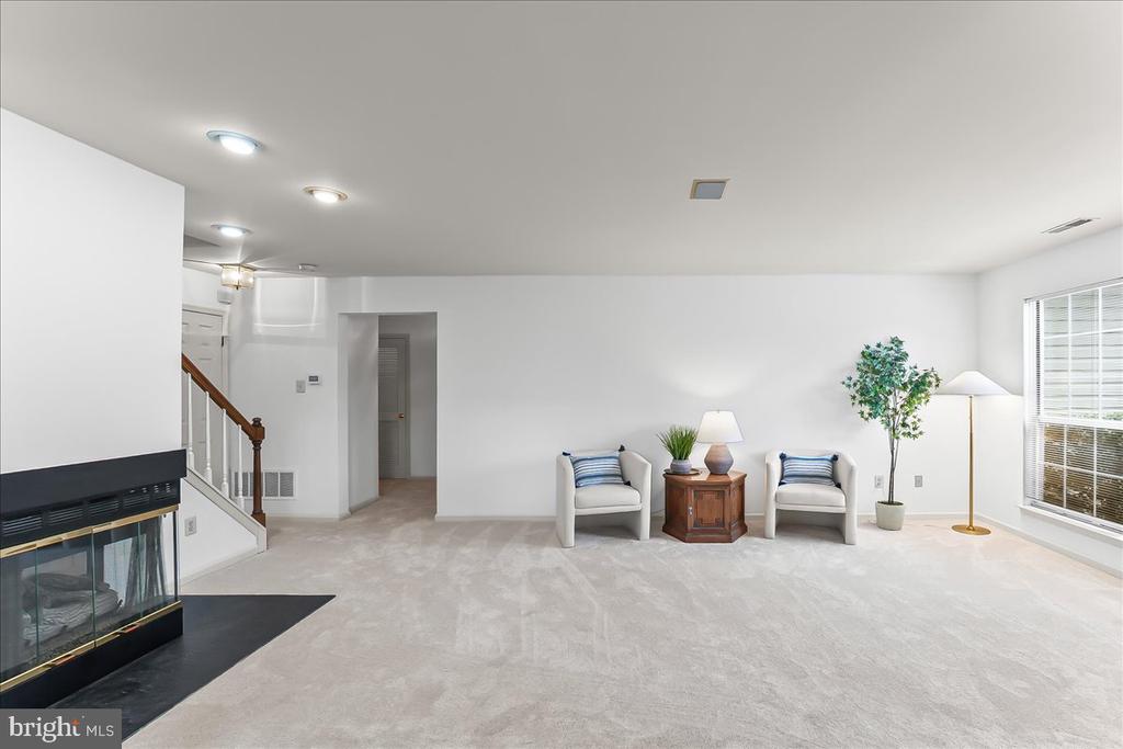 266 STANTON COURT