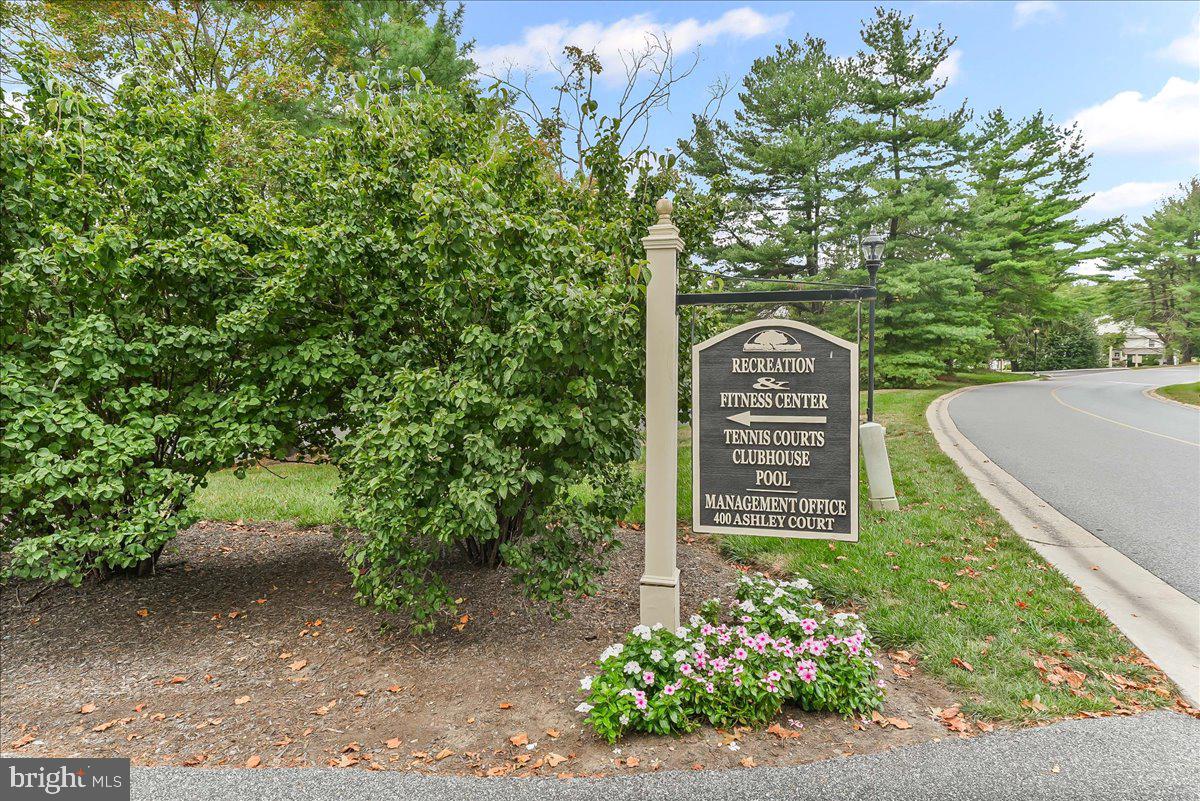 266 STANTON COURT