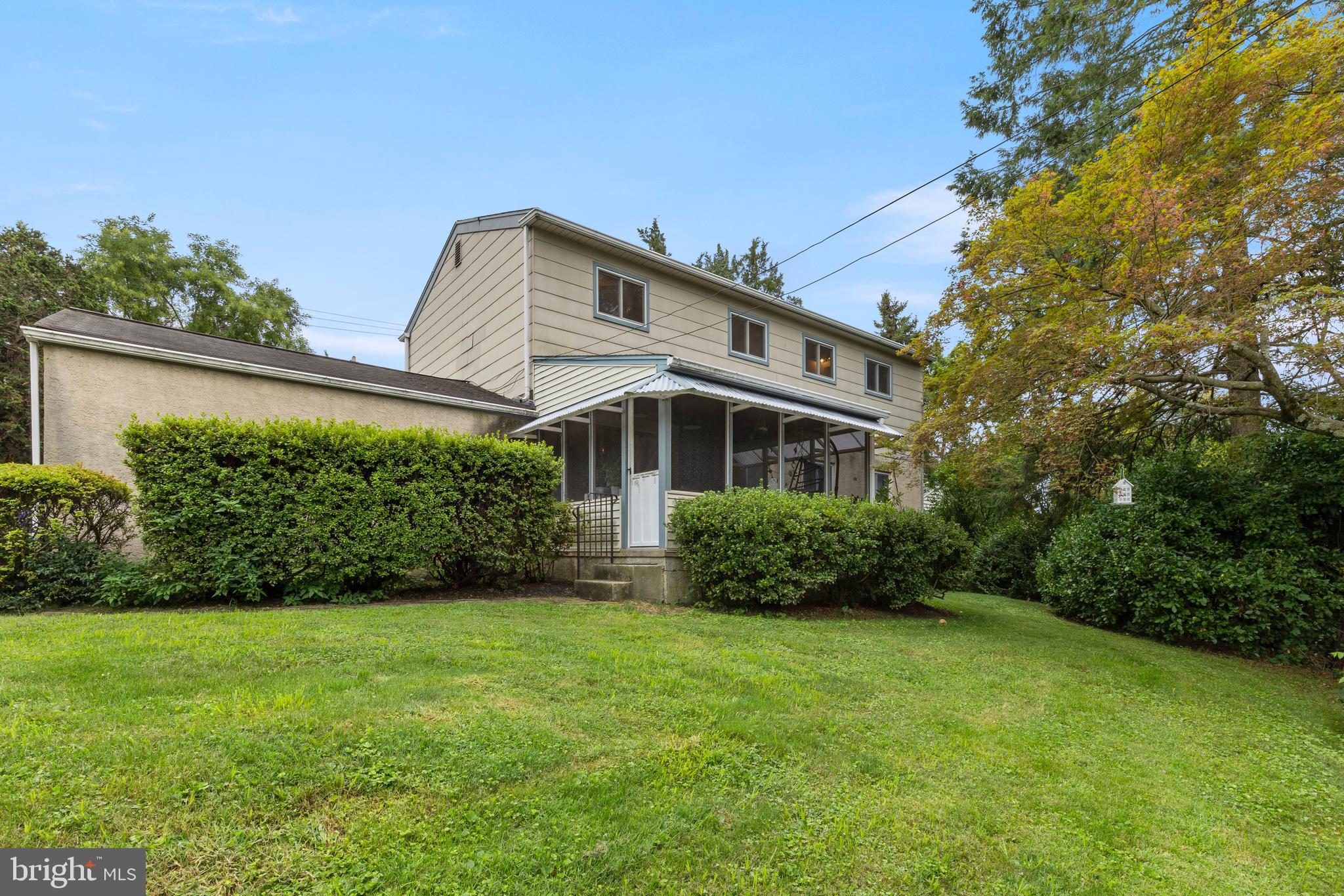 209 HILLSIDE AVENUE