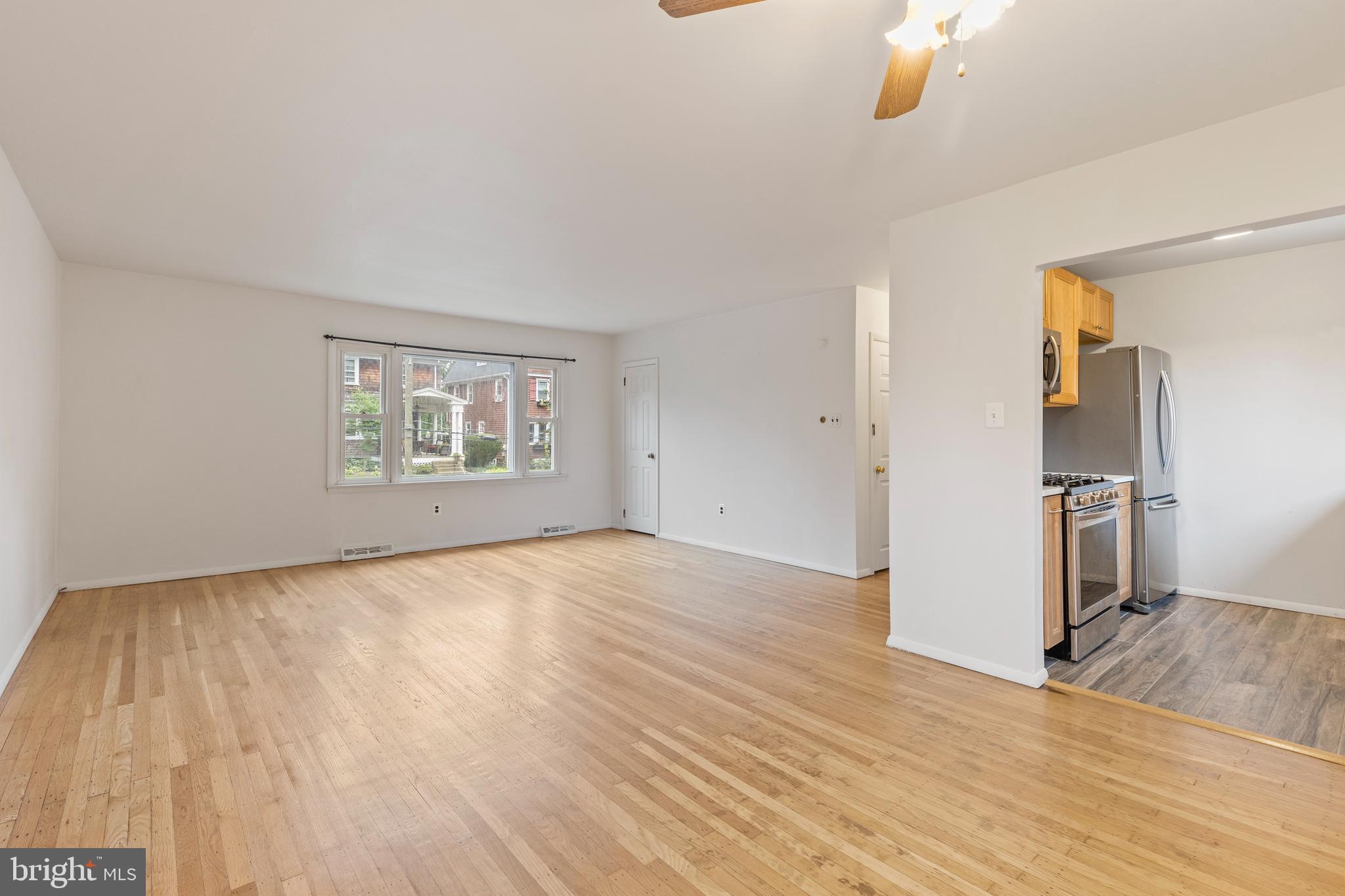 209 HILLSIDE AVENUE