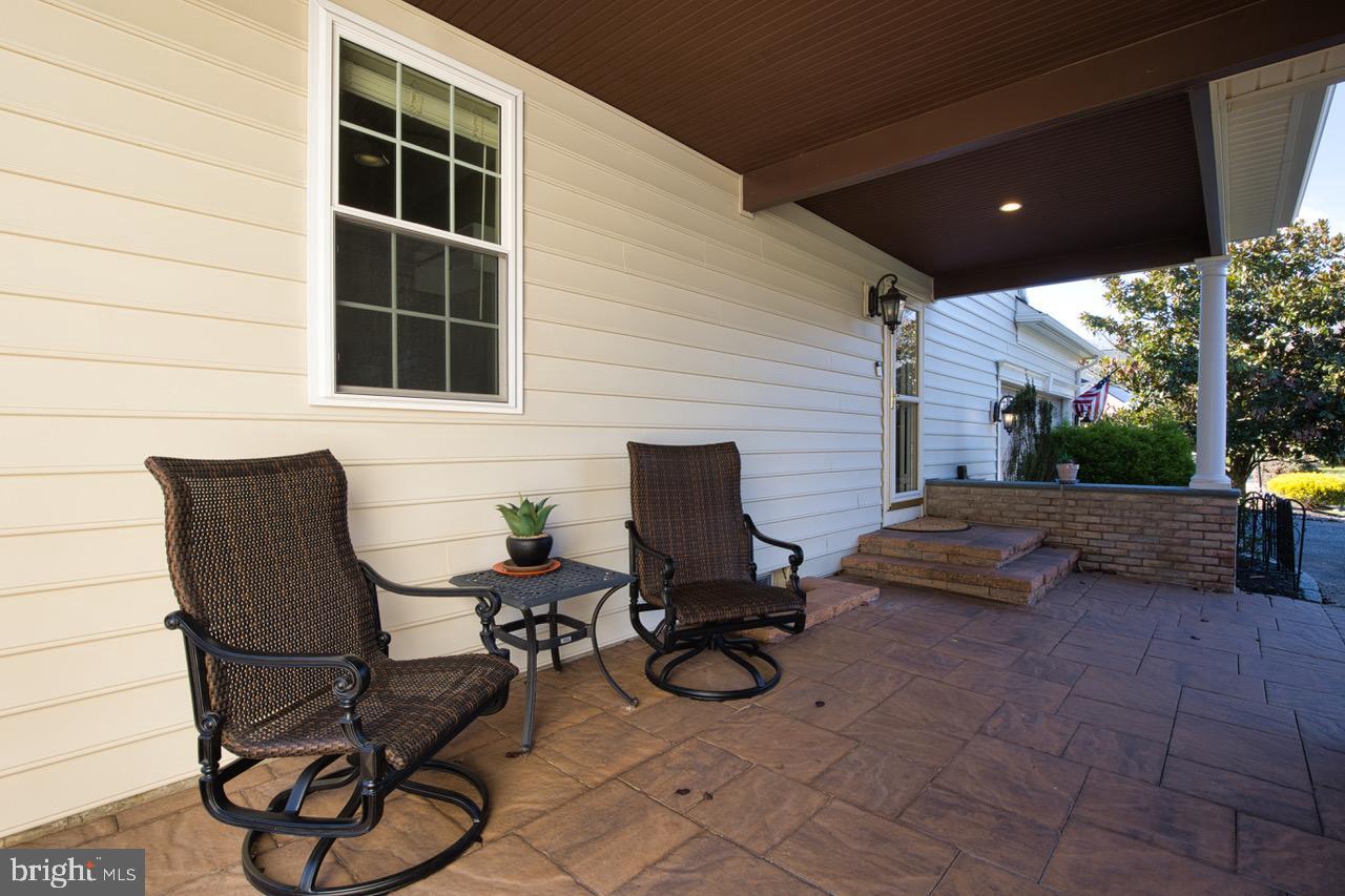 332 SUN VALLEY DRIVE